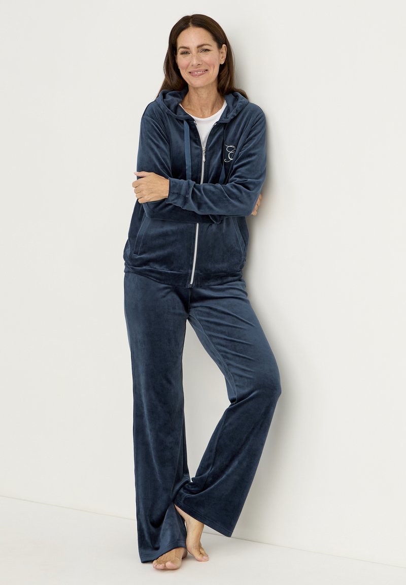 Cellbes of Sweden TWO SECTION SET - Träningsset - navy silver