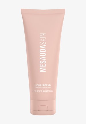 LIGHT LEGEND  CLEANSING CREAMY-FOAM - Nettoyant visage - -