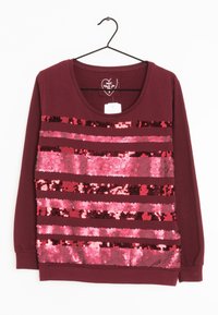Bordowy sweatshirt z poziomymi paskami cekinów w różnych odcieniach różu i czerwieni, z długimi rękawami i okrągłym dekoltem.