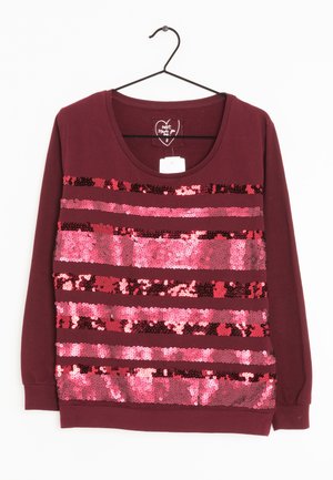 Sweater - red