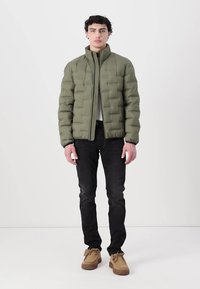 TOM TAILOR DENIM LIGHT PUFFER - Light jacket - jungle soil green