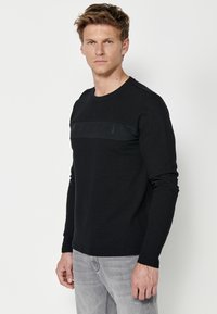 Koroshi Top dugih rukava - black