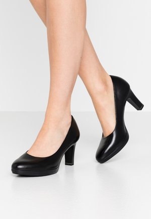 Tamaris Plateaupumps - black