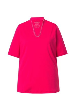 Fuchsiové tričko s krátkým rukávem a výstřihem do V, zdobené korálkovým akcentem kolem výstřihu. Vyrobeno z hladké tkaniny, volný střih.