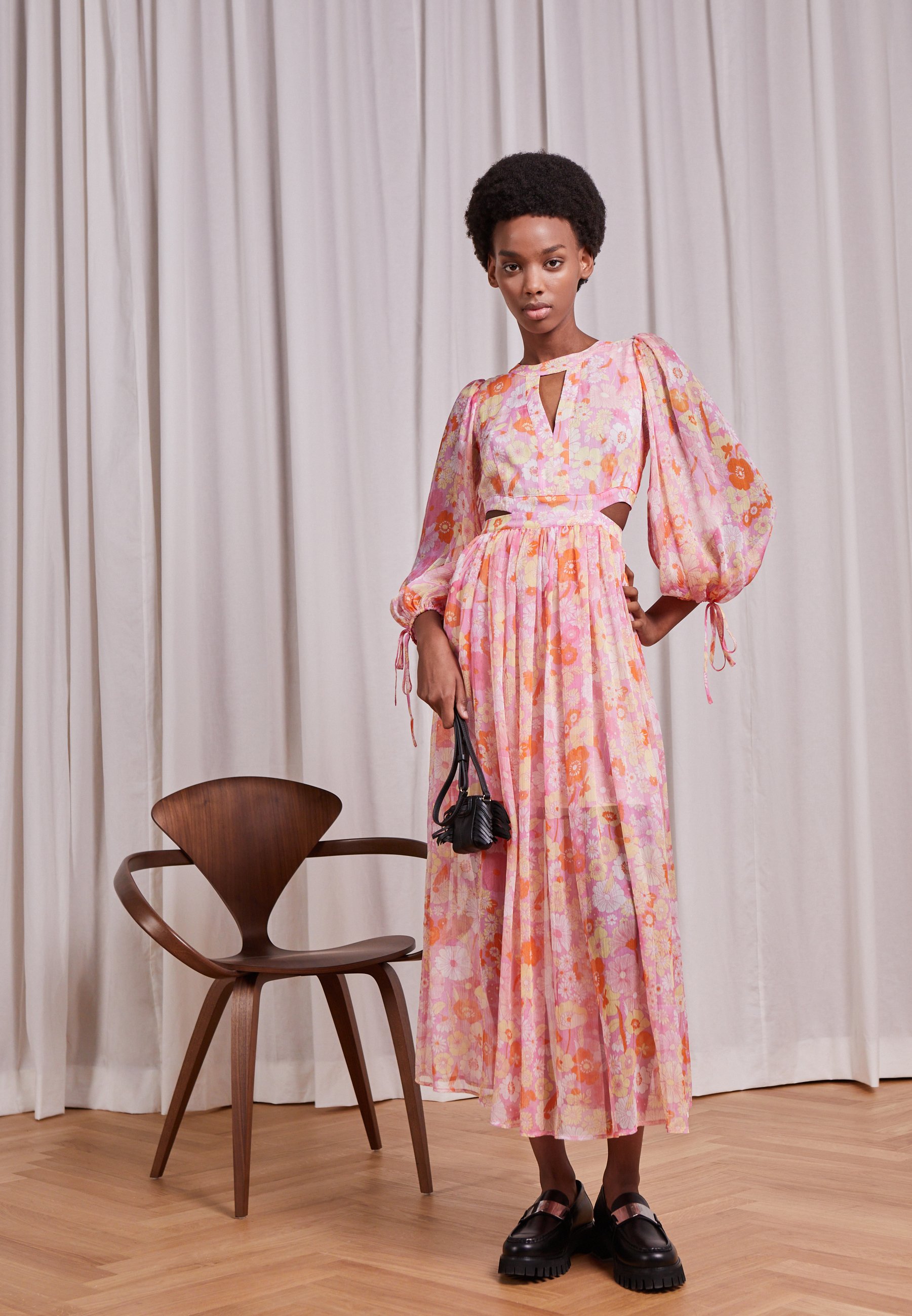 maje RISO - Freizeitkleid - flower power rose/mehrfarbig - Zalando.de