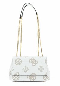 Sac à main blanc en cuir, présentant un motif géométrique beige, avec des anses en chaîne dorée et un fermoir à rabat. Texture lisse, forme structurée.