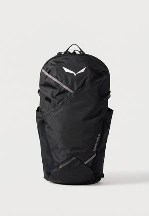 Sac à dos noir profilé avec poignée supérieure, poches latérales, poche zippée en diagonale, détails réfléchissants et étiquette « PEDROC MATE 14 » sur le devant.