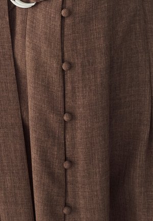 WILLA, ELIZA MIDI DRESS - Abito a camicia - chocolate