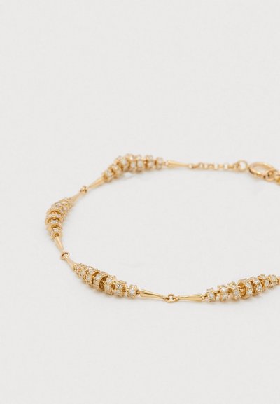 Brățară din aur compusă din segmente conice alterne și zale circulare, împodobită cu mici cristale transparente, prevăzută cu un închizător de tip carabinier.