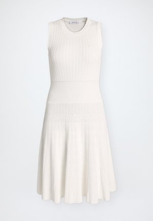 Lacoste, Robe pull - flour
