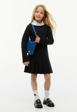 Tommy Hilfiger, TOMMY HILFIGER LONG SLEEVE FIT AND FLARE DRESS - Vestido de punto - black