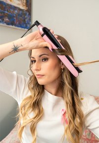 ghd GHD PINK PLATINUM+ STYLER - Plattång - fondant-pink