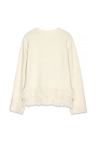 Kremno pulover iz pletene tkanine z sproščenim krojem, dolgimi rokavi in teksturiranim robom z resicami. Mehka, puhasta tkanina po celotni površini.