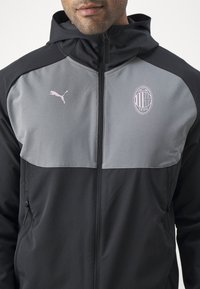 Puma AC MILAN PUMATECH TRACK JACKET - Equipación de clubes - black/flat medium gray