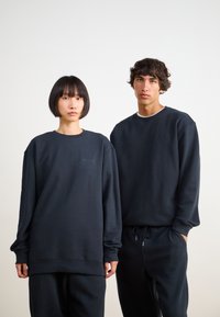 Salomon UNISEX czarny