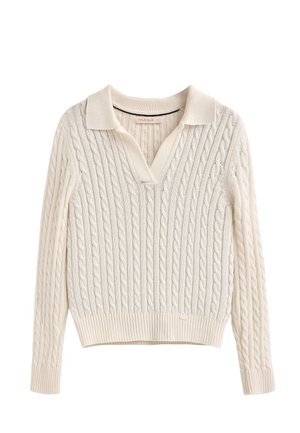 Maglione color crema a trecce con scollo a V e colletto, con polsini e orlo a coste, realizzato in materiale morbido e testurizzato.