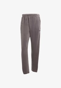 Seleccionado, grey strata