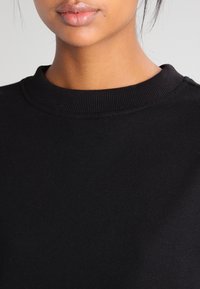 Urban Classics Felpa - black