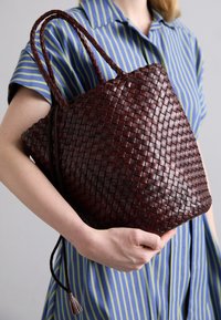 JACKY BUCKET - Handtasche - bruciato