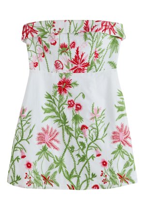 Vestido blanco sin tirantes con bordado floral en rojo y rosa y tallos verdes con hojas por toda la tela.