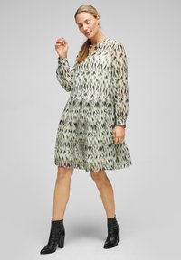 s.Oliver BLACK LABEL Freizeitkleid - ecru aop