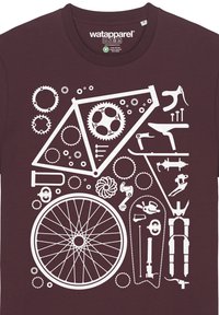 Bordeaux T-shirt met een witte grafische print van fietscomponenten, waaronder tandwielen, een wiel en verschillende gereedschappen creatief gerangschikt.