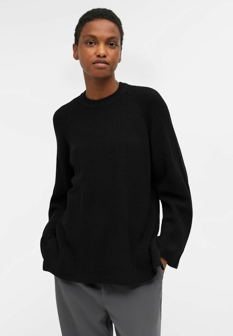 Object GERIPPTER - Pullover - black