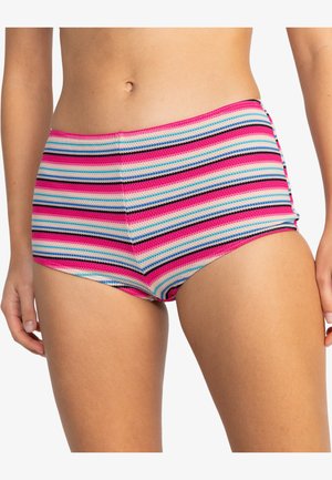 Pantaloni scurți de baie cu dungi în roz, albastru și negru. Prezintă un design cu talie înaltă și un material tricotat texturat cu dungi orizontale.