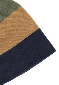 Thumbnail Image 3