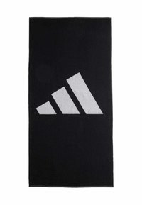 Sort håndklæde med hvid Adidas-logo, der har tre skrå striber. Blød tekstur, rektangulær form med rene kanter.