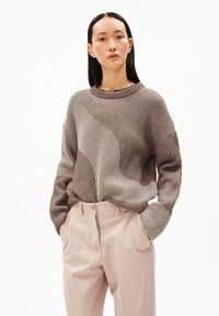 ARMEDANGELS - MAYRAA VANISE - Jumper - cinnamon dust melange-oatmilk Thumbnail Image 1