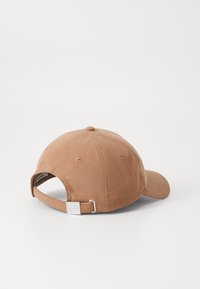 Calvin Klein Caps - amphora