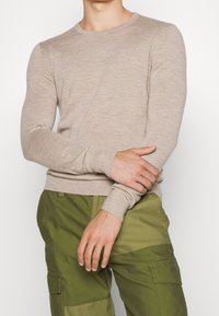 Tiger of Sweden Stickad tröja - beige