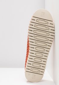 Ilse Jacobsen TULIP3275 - Sneakers basse - orange