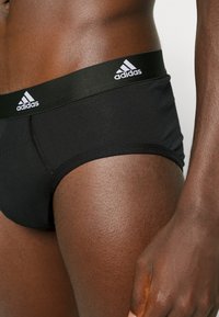 adidas Sportswear 3 PACK - Slip - vivid red|black