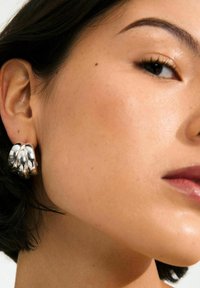 Pilgrim DAMIA - Earrings - silver-coloured