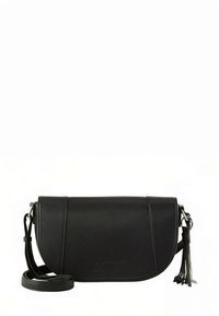 Schwarze Leder-Umhängetasche mit geschwungenem Überschlag, verstellbarem Riemen und Quastenakzent an der Seite. Strukturierte Oberfläche mit silberner Hardware.