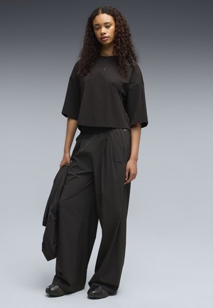 Puma, PUMATECH SENSE 4-WAY STRETCH RELAXED HOSE - Bukser - black