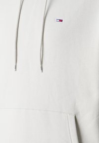 Tommy Jeans FLAG HOODIE - Hoodie - newsprint