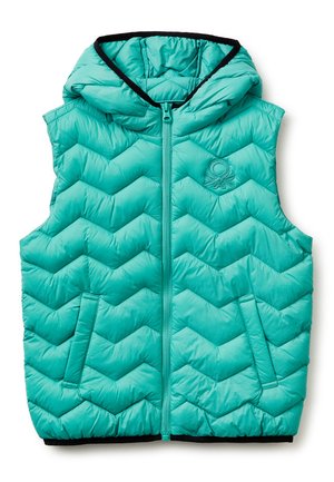 Turkusowa pikowana kamizelka bez rękawów z kapturem, z suwakiem z przodu, bocznymi kieszeniami oraz logo na lewej piersi.