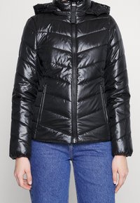 Calvin Klein Zimní bunda - black