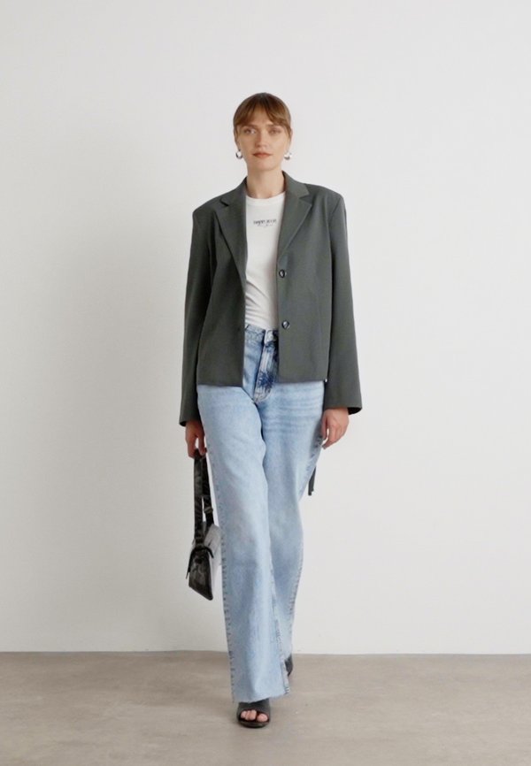 MIA RELAXED STRAIGHT - Relaxed fit jeans4