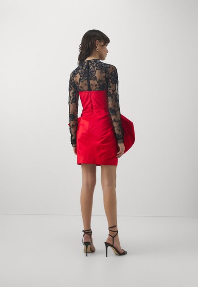 MOSCHINO PUNK COUTURE - Cocktail φόρεμα / Φόρεμα για πάρτι - red