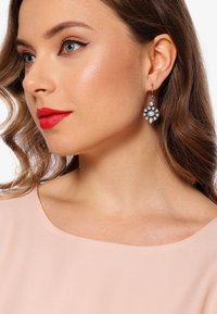 usha Orecchini - silberfarben