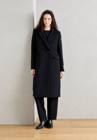 Scotch & Soda SINGLE BREASTED HERRINGBONE COAT - Klasszikus kabát - black and night