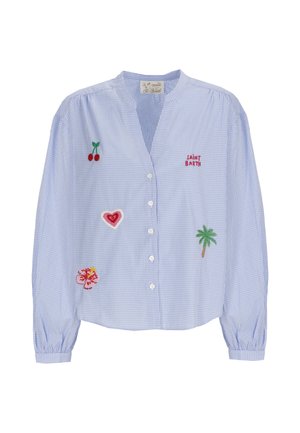 Camicia a quadretti azzurri e bianchi a maniche lunghe con bottoni sul davanti, con ricami di ciliegia, cuore, fiore, palma e il testo "Saint Barth".