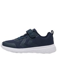 Scarpa sportiva blu navy con tomaia in rete, suola in gomma bianca, lacci frontali e strap in velcro. Presenta un motivo geometrico laterale e una finitura testurizzata.