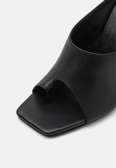 GIABORGHINI KEIRA - Infradito - black
