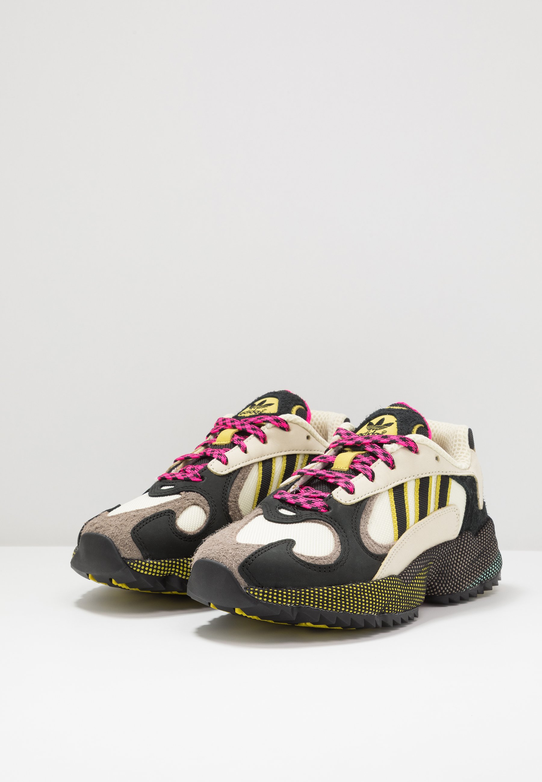 yung 1 adidas baby pink