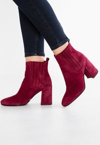Bruno Premi Boots à talons - red